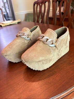 Pierre Dumas Platform Loafers with Chain Detail